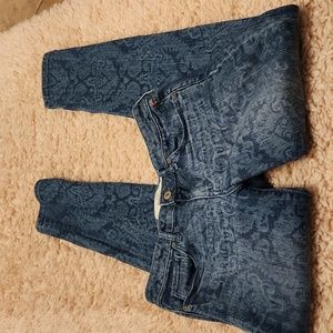 Abercrombie and Fitch Jeans Size 4/27